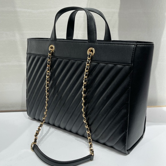 Michael Kors Large EW Tote Bag Black - Picture 3 of 13